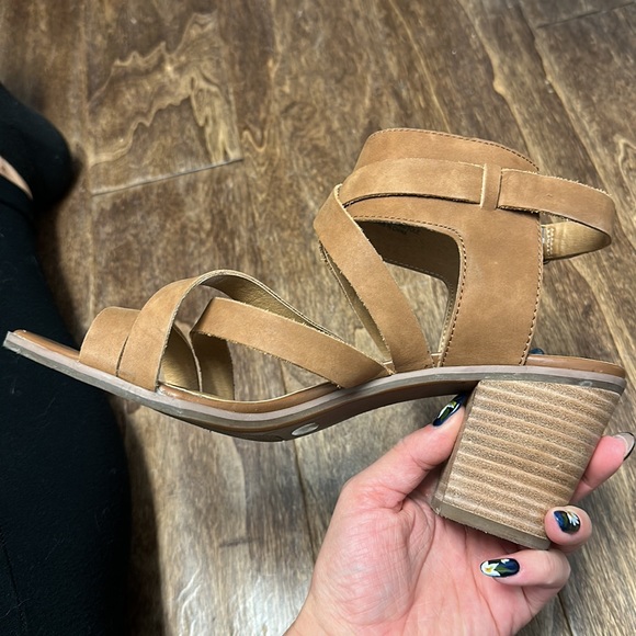Lucky Brand Kailasa Heeled Sandal - Picture 5 of 12